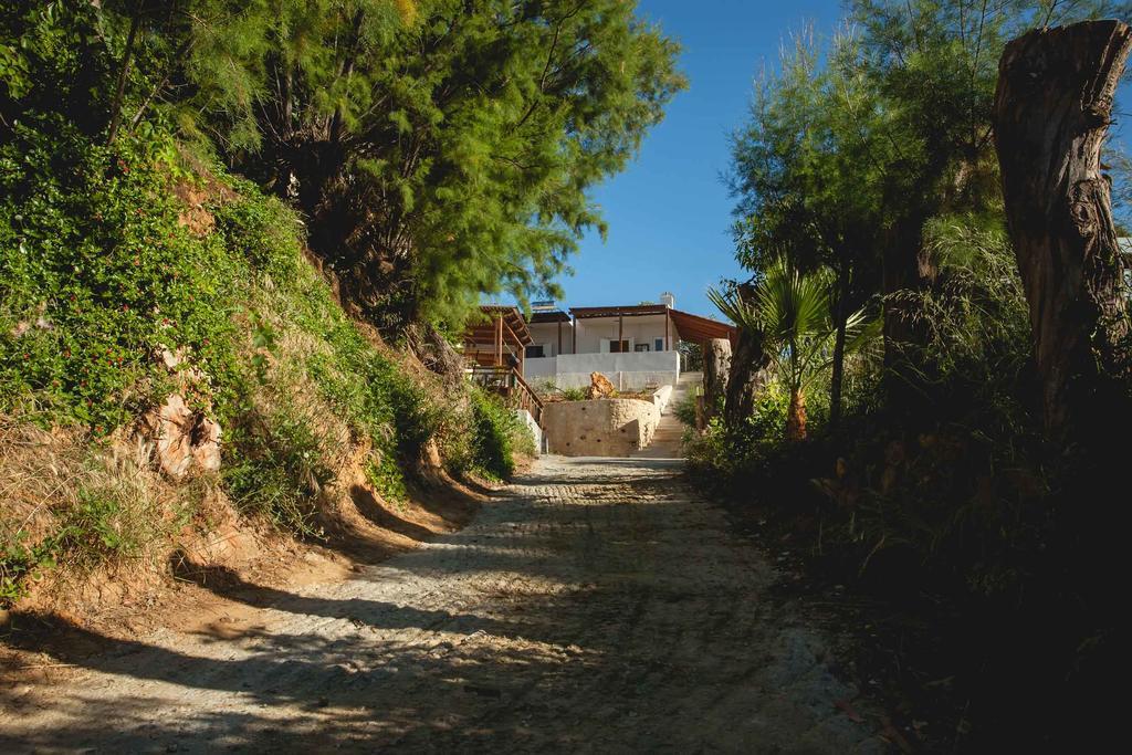 Popy'S Place Kato Daratso Bagian luar foto